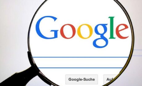 Google: caen los ingresos por publicidad y el fundador de Gmail le da dos años de vida al buscador