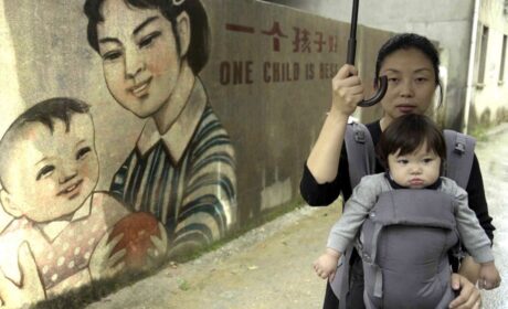 China: Culpan a la política de un solo hijo por la existencia de 12 millones de nacimientos no registrados, según informe