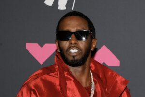 Sean ‘Diddy’ Combs, acusado de violar a una menor de 13 años delante de dos famosos